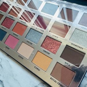 Nib Ciate Royal Edition Palette